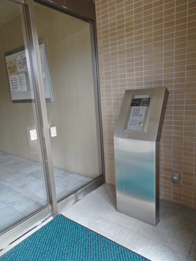 オートロックドア